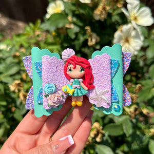 Ariel Mermaid 4” Bow with Clay Center