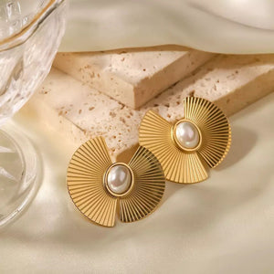 18k Gold Plated Oval Pearl Earrings